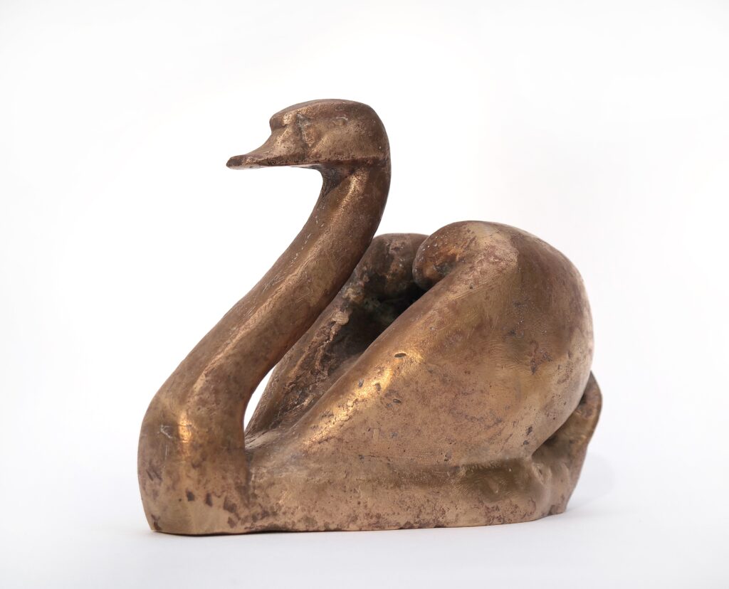 Philipp Harth Schwimmender Schwan mit gebogenem Hals vor 1951 Kleinplastik Bronze Swimming swan with bent neck small sculpture