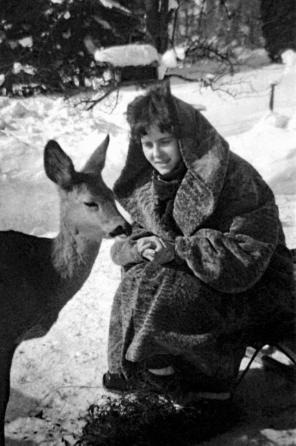 14-Philipp-Harth-Krista-Rehe-Terrasse-Deer